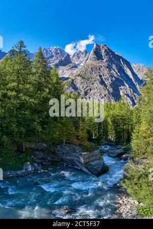 River rafting below Mont Blanc glaciers, Val Veny Courmayeur, Italy Stock Photo
