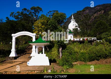 Japan Sri Lanka Friendship Dagoba at the bottom of Adams Peak (Sri Pada) in the Central Highlands of Sri Lanka, Asia Stock Photo