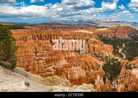 Inspiration Point lookout in Bryce Canyon National Park in Utah Stock Photo