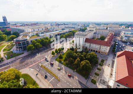 Germany, Saxony-Anhalt, Magdeburg, Cityscape with cathedral and shopping mall Stock Photo