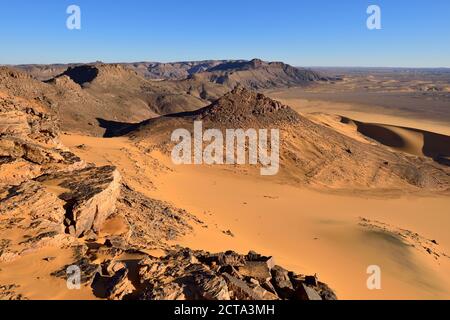 Africa, Algeria, Sahara, Tassili N'Ajjer National Park, Tadrart, Western escarpment of Tadrart plateau Stock Photo