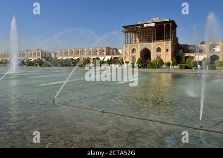 Iran, Isfahan, Ali Qapu palace at Meidan-e Emam Stock Photo