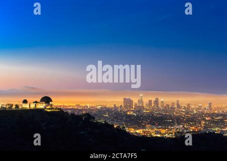 USA, California, Los Angeles, Skyline and Griffith Observatory before sunrise Stock Photo