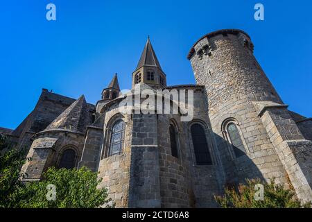 12th/13th century Romanesque Collegiate church of Saint-Michel, Le Dorat, Haute-Vienne (87), France. Stock Photo