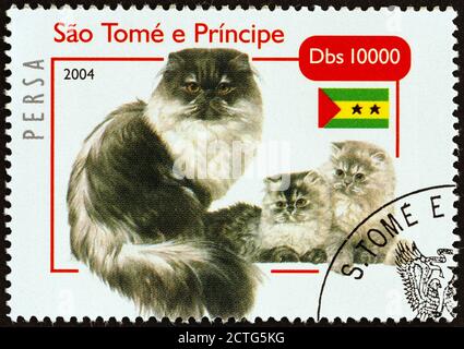 SAO TOME AND PRINCIPE - CIRCA 2004: A stamp printed in Sao Tome and Principe from the 'Cats' issue shows Persian, circa 2004. Stock Photo