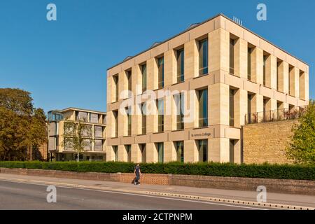 OXFORD CITY ENGLAND  WOODSTOCK ROAD ST. ANNES COLLEGE Stock Photo