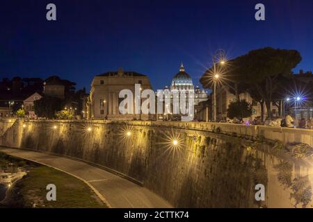 ROME, ITALY - 2014 AUGUST 18. St. Peter's Cathedral at night. Stock Photo