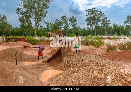 Durgapur/ India-September 24, 2020. Group of Local workers working on a Stone Field. Stock Photo