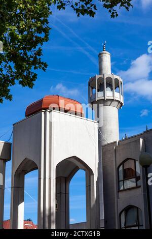 Minaret of the London Central Mosque or the Islamic Cultural Centre in Regents Park England UK a popular Islam travel destination tourist attraction l