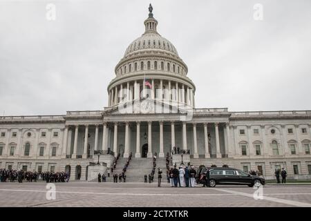 Washington, USA. 25th Sep, 2020. September 25th 2020 - Washington, USA - Associate Justice Ruth Bader Ginsburg of the Supreme Court casket leaves the US Capitol. Photo Credit: rudy k/Alamy Live News Stock Photo