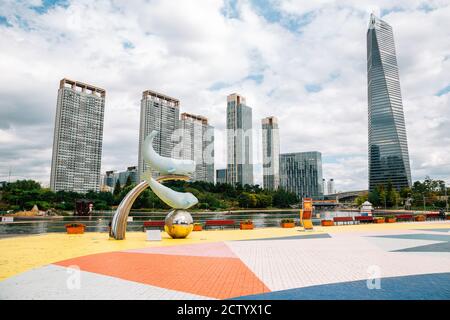 Incheon, Korea - September 25, 2020 : Songdo Central Park UN square. Lake with skyscrapers Stock Photo