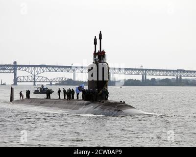 200925-N-AY957-001 GROTON, Conn. (September 25, 2020) - The Virginia-class submarine USS Indiana (SSN 789) arrives at Naval Submarine Base New London in Groton, Conn. Sept. 25. Indiana returned to homeport from its maiden six-month deployment in support of the Navy's maritime strategy - supporting national security interests and maritime security operations - in the 6th Fleet area of operations. (U.S. Navy photo by Petty Officer 3rd Class Christian Bianchi/RELEASED) Stock Photo