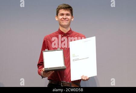 Stuttgart, Germany. 26th Sep, 2020. Jakob Springfeld, activist, is awarded a Theodor Heuss medal as part of the 55th Theodor Heuss Prize. Credit: Marijan Murat/dpa/Alamy Live News Stock Photo