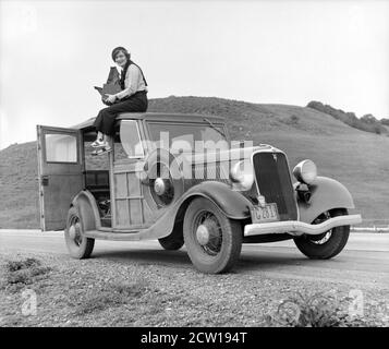 The famous Farm Security Administration photographer, Dorothea Lange, California, 1936 Stock Photo