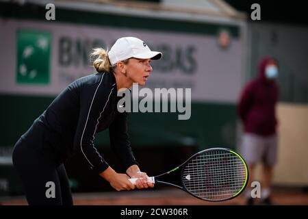 Simona Halep of Romania during practice before the start of the Roland Garros 2020, Grand Slam tennis tournament, Qualifying, on September 25, 2020 at Stock Photo