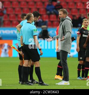 Leverkusen, Germany, 26.09.2020, 1st Bundesliga 2nd matchday, Bayer 04 Leverkusen - RB Leipzig, head coach Julian Nagelsmann (Leipzig) gesticulates at Stock Photo