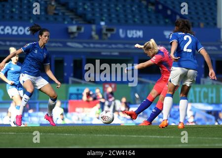 LIVERPOOL, ENGLAND. SEPT 27TH 2020 Chelsea Women's Erin Cuthbert (right) scores her side's first goal of the game during the Vitality Women's FA Cup match between Everton and Chelsea at Goodison Park, Liverpool on Sunday 27th September 2020. (Credit: Tim Markland | MI News) Credit: MI News & Sport /Alamy Live News Stock Photo