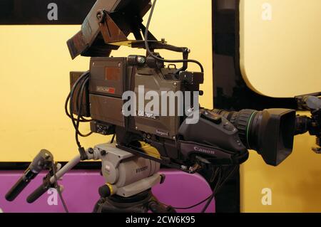 Istanbul, Turkey, 08/10/2015; CNN International Istanbul branch studios. Black vintage EFP camera with detail in TV studio. Stock Photo