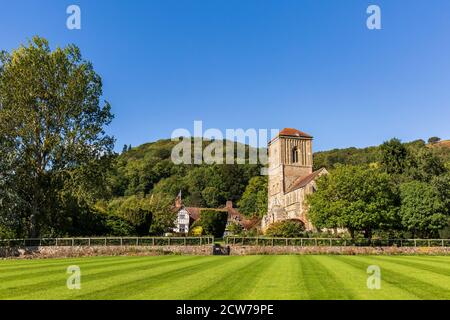 Little Malvern Priory and Little Malvern Court with the Malvern Hills in the background, Worcestershire, England Stock Photo