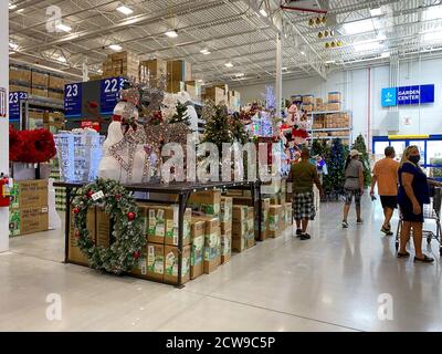 Orlando,FL/USA -9/19/20: Christmas decorations at a Lowes Home Improvement  retail store in Orlando, Florida. Stock Photo