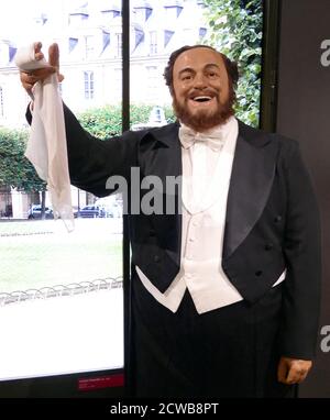 Waxwork statue of Luciano Pavarotti (1935 - 2007), Italian operatic tenor who also crossed over into popular music, eventually becoming one of the most commercially successful tenors of all time Stock Photo