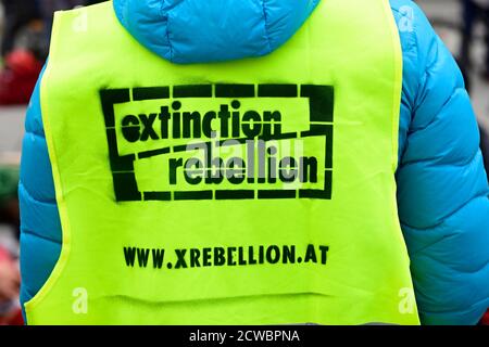 Vienna, Austria. 29th Sept 2020. The illegal occupation by Extinction Rebellion of Michaelerplatz was cleared by the police earlier this morning, the most climate activists want to return and continue to protest. Credit: Franz Perc/Alamy Live News Stock Photo