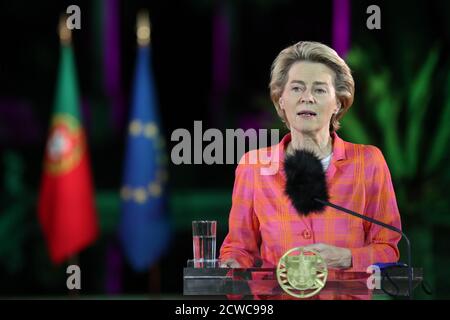 Lisbon, Portugal. 28th Sep, 2020. European Commission President Ursula von der Leyen speaks during a press conference after meeting with Portuguese Prime Minister Antonio Costa in Lisbon, Portugal, on Sept. 28, 2020. Credit: Pedro Fiuza/Xinhua/Alamy Live News Stock Photo