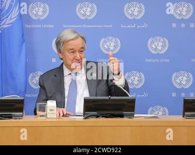 United Nations, New York, USA, September 29, 2020 - Secretary-General Antonio Guterres briefs reporters together with Justin Trudeau, Prime Minister of Canada, and Andrew Holness, Prime Minister of Jamaica (who both participated virtually). The press conference is on the outcome of the meeting on 'Financing the 2030 Agenda for Sustainable Development in the Era of COVID-19 and Beyond' today at the UN Headquarters in New York.Photo: Luiz Rampelotto/EuropaNewswire PHOTO CREDIT MANDATORY. | usage worldwide Stock Photo