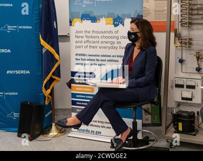 New York, NY - September 29, 2020: Lieutenant Governor Kathy Hochul announces funding for job training for careers combatting climate change at 32BJ SEIU headquarters Stock Photo