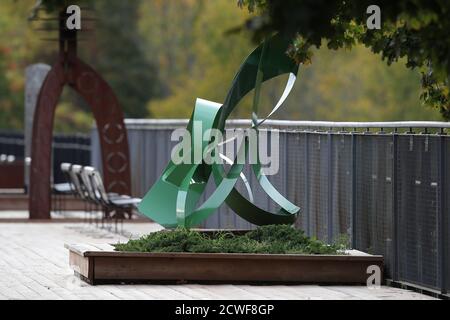 Sept 29 2020, St Thomas Ontario Canada - Canada's first elevated park located on the west side St Thomas in Ontario Canada.  Decoration at the top of Stock Photo