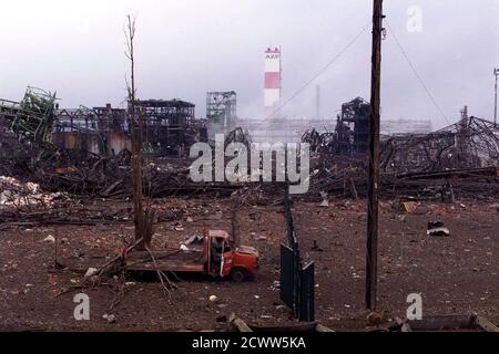 General View Of The Azf Chemical Fertiliser Factory In Toulouse September 22 2001 The Azf Unit Of Oil Giant Totalfinaelf Explosed September 21 2001 Killing At Least 25 People And Injuring More