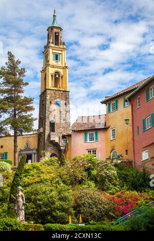 The colourful Italian style architecture of Portmeirion Village, Wales Stock Photo