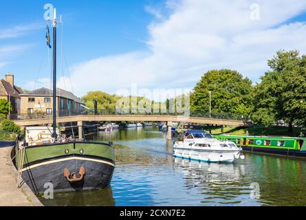 Boats on the River great Ouse and the Babylon bridge over the river Great Ouse Ely Cambridgeshire England UK GB Europe Stock Photo