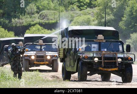 Soldiers from 23rd Chemical Battalion, 2nd Infantry Division ...