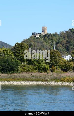 view across the Rhine to Burg Lahneck Stock Photo