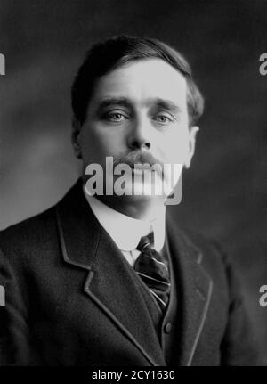 H. G. Wells. Portrait of the English writer, Herbert George Wells (1866 -1946), c.1911 Stock Photo