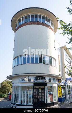 Art Deco Zoroastrian Centre building, Alexandra Avenue, Rayners Lane, London Borough of Harrow, Greater London, England, United Kingdom Stock Photo