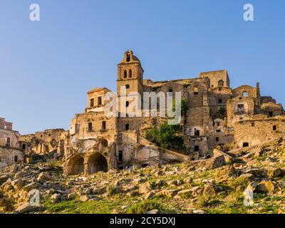 Stunning view of Craco ruins, ghost town abandoned after a landslide, Basilicata region, southern Italy Stock Photo