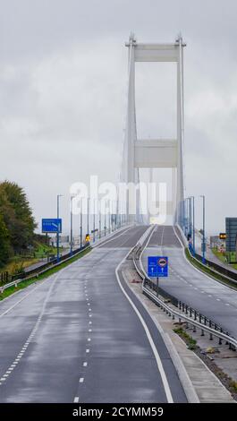 Bristol, 2nd October 2020. High gusting winds from Storm Alex forces closure of the old M48 Severn bridge; meaning a longer journey for many today. Traffic between Wales and England is diverted over the M4 Prince of Wales bridge leaving the older M48 deserted. JMF News/Alamy Live News Stock Photo