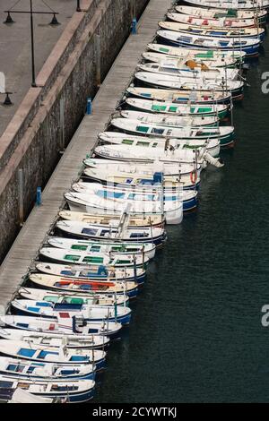 barcas en el puerto pesquero,Elantxobe, Vizcaya, Euzkadi, Spain Stock Photo