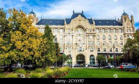 Neoclassical building of Gresham Palace, now is luxury Four Seasons Hotel. Budapest, Hungary Stock Photo