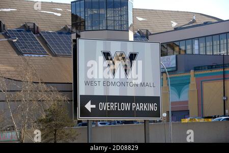 A Marquee Outside The West Edmonton Mall Is Seen In Edmonton February 22 15 U S Homeland Security Secretary Jeh Johnson Said On Sunday He Takes Seriously An Apparent Threat By Somali Based Islamist A Marquee Outside The West Edmonton Mall Is Seen In Edmonton February 22 15 U S Homeland Security Secretary Jeh Johnson Said On Sunday He Takes Seriously An Apparent Threat By Somali Based Islamist