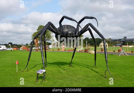 Giant Tarantula Spider Sculpture at the British Ironwork Centre and Shropshire Sculpture Park, Oswestry, Shropshire, UK Stock Photo