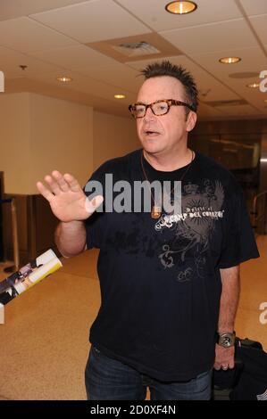 Miami, United States Of America. 03rd Feb, 2009. MIAMI, FL - FEBRUARY 3: Thomas Duane 'Tom' Arnold (born March 6, 1959) arrives at Miami International Airport . On February 3, 2010 in Miami, Florida. People: Tom Arnold Credit: Storms Media Group/Alamy Live News Stock Photo