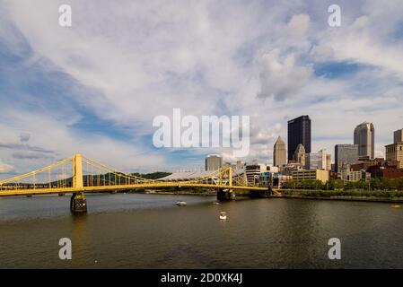 Clemente Bridge - Pittsburgh Pirates - Sixth Street Bridge over Allegheny  River