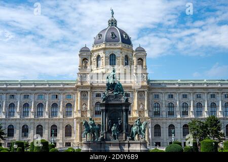 The Natural History Museum at Maria-Theresa-Statue in Vienna, Austria Stock Photo