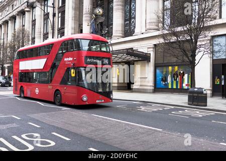 dh  OXFORD STREET LONDON Red AEC New Routemaster Wright NBFL H40/22T Metroline Hybrid bus transport city 2012 Stock Photo