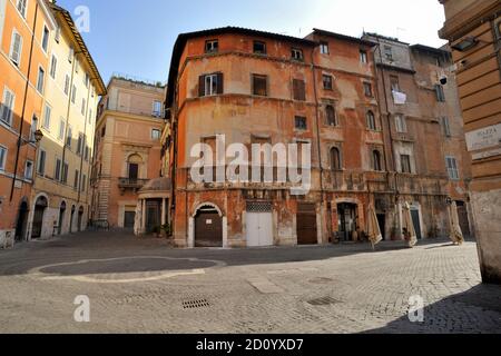 Italy, Rome, Jewish Ghetto, Via del Portico d'Ottavia, house of Lorenzo Manilio (15th century AD) Stock Photo