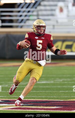 Alumni Stadium. 3rd Oct, 2020. MA, USA; Boston College Eagles players ...