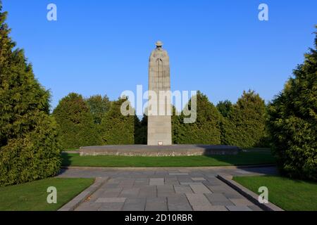 The Brooding Soldier memorial at the Saint Julien Memorial marking the 1st German gas attacks from 22-24 April 1915 in Langemark-Poelkapelle, Belgium Stock Photo